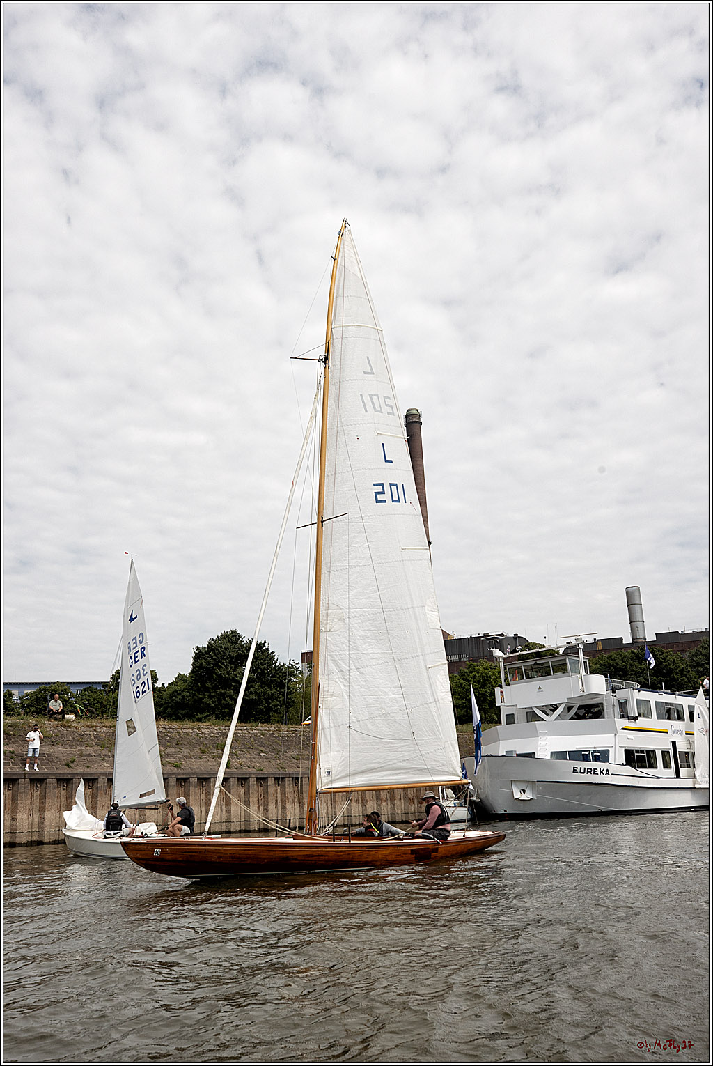 100 Jahre Rheinwoche 2022 - 4. Wettfahrt Duisburg - Wesel, 04.06.2022,
